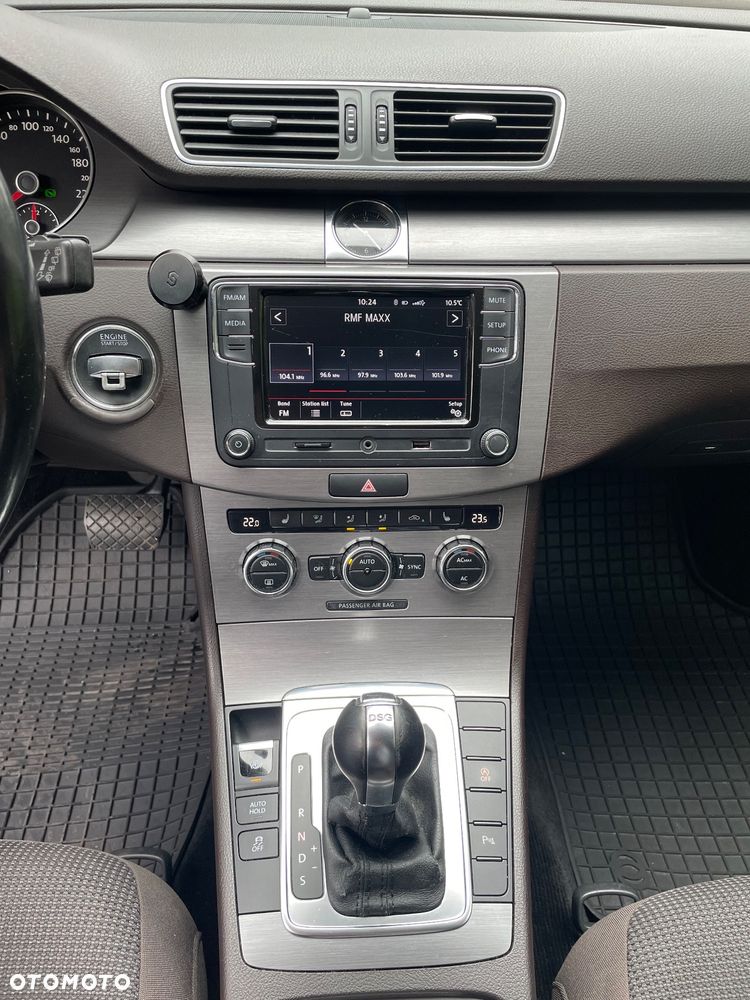 Volkswagen Passat 2.0 TDI Comfortline DSG - 21