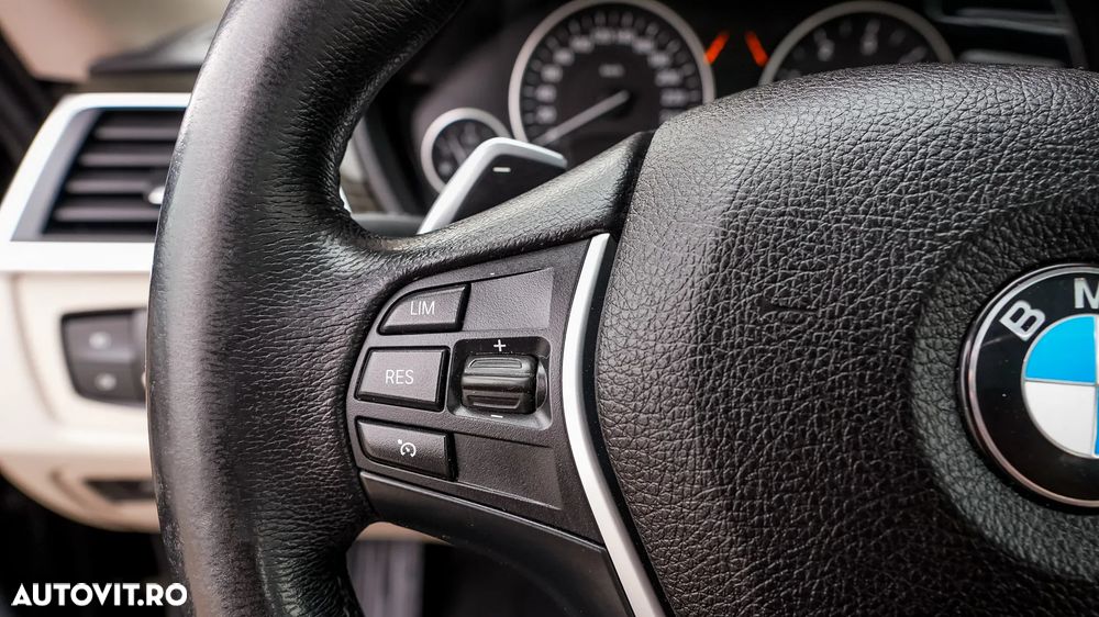 BMW Seria 3 320d xDrive Aut. Luxury Line - 21