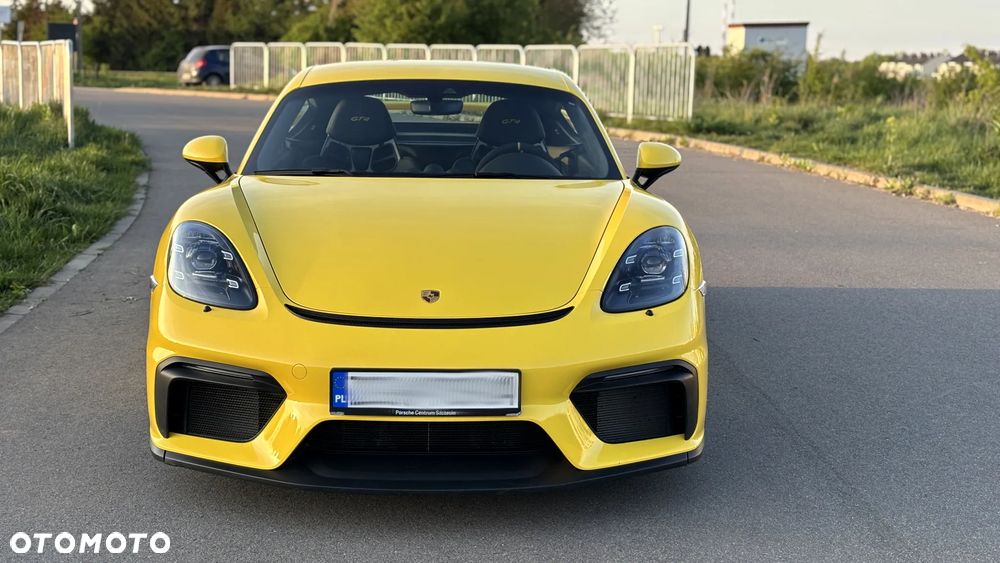 Porsche 718 Cayman GT4 - 2