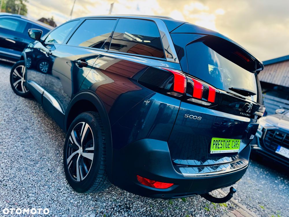 Peugeot 5008 1.5 BlueHDI Allure S&S - 4