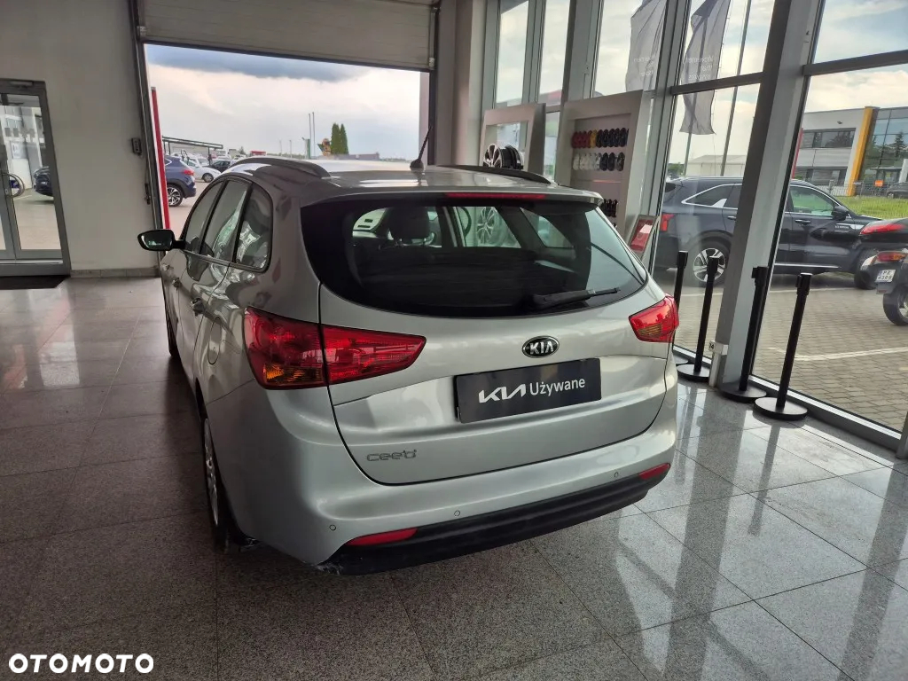 Kia Ceed Cee'd 1.6 GDI Smart Plus - 7