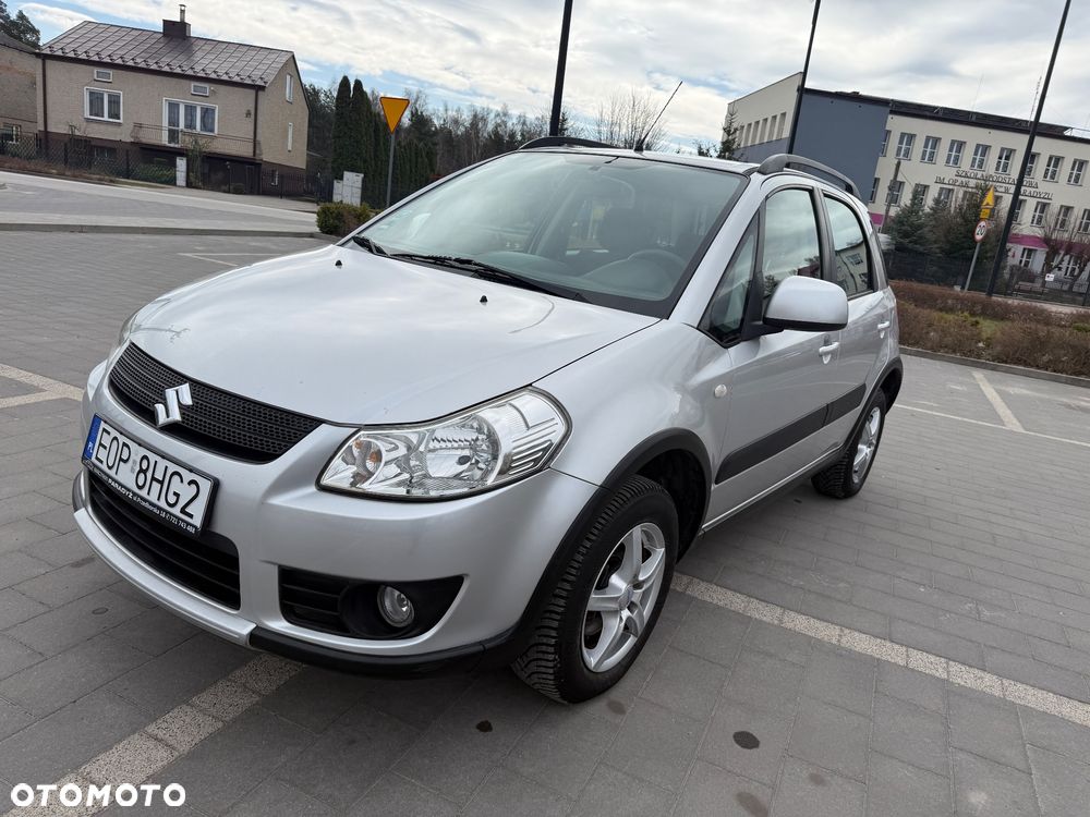 Suzuki SX4 1.6 VVT 4x4 Club - 22