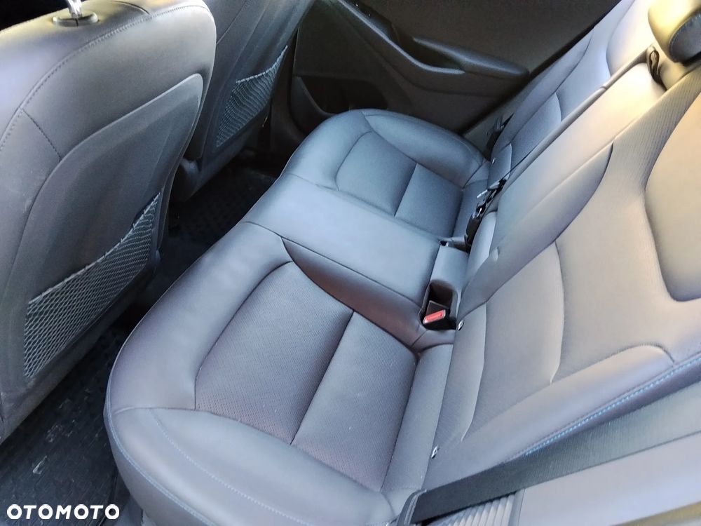 Hyundai IONIQ Plug-in hybrid Platinum - 12