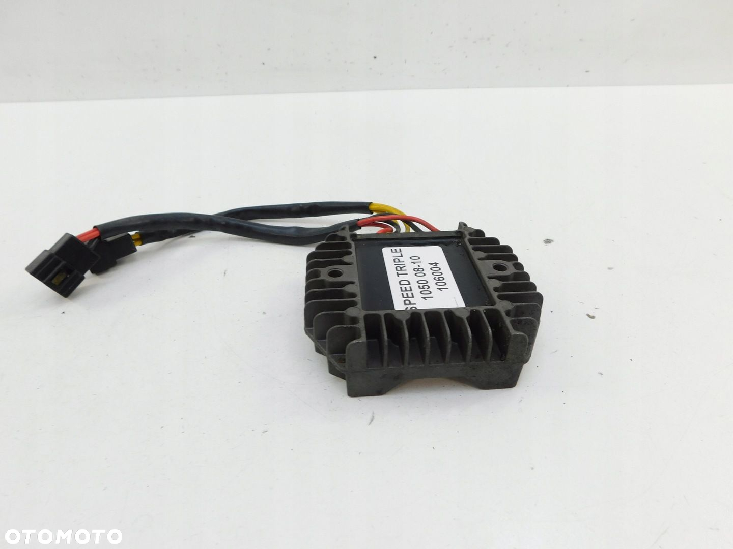 TRIUMPH SPEED TRIPLE 1050 08-10 REGULATOR NAPIĘCIA - 3