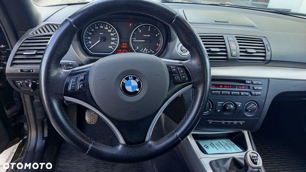 BMW Seria 1 118d DPF - 21