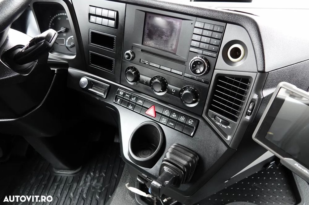 Mercedes-Benz ACTROS / 2545 / 6x2 / CAMION BASCULANTE 32 mc / OBLUTOR pentru cereale / CAPACITATE DE ÎNCĂRCARE: 15.000 KG / DIRECȚIE + AXIE ELEVABILĂ / EURO 6 - 32