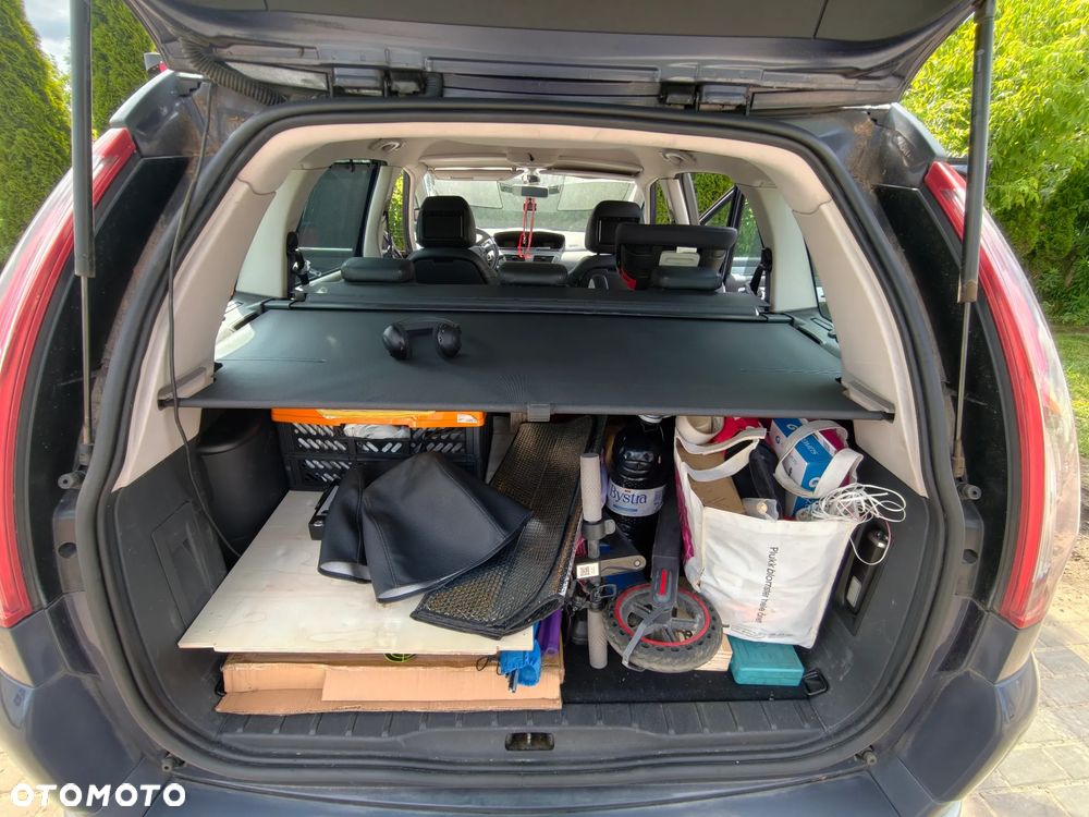 Citroën C4 Grand Picasso - 9