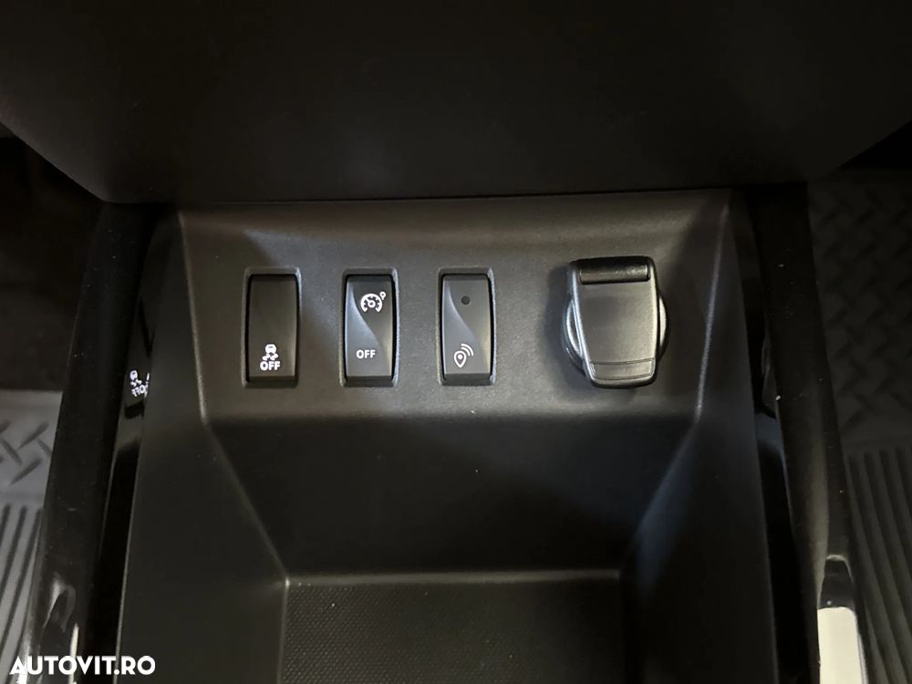 Dacia Spring Comfort Plus - 16