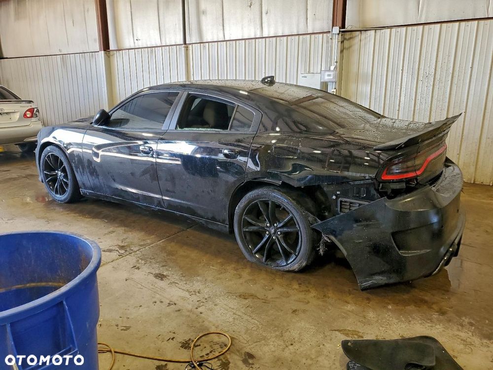 Dodge Charger - 3