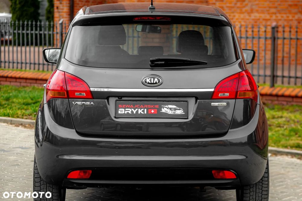 Kia Venga 1.6 CVVT Platinum Edition - 10