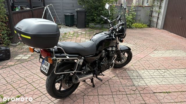 Honda CB - 24