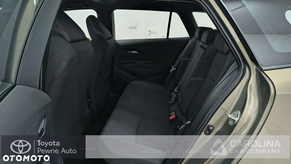 Toyota Corolla 1.8 Hybrid Comfort - 23