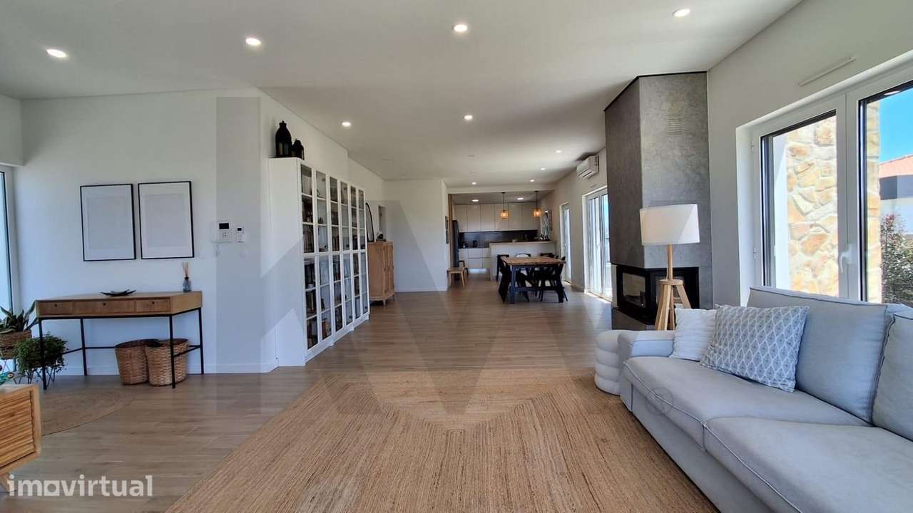 EXCLUSIVO  -  VILLA T4 COM PISCINA E JARDIM - ERICEIRA - Grande imagem: 5/57