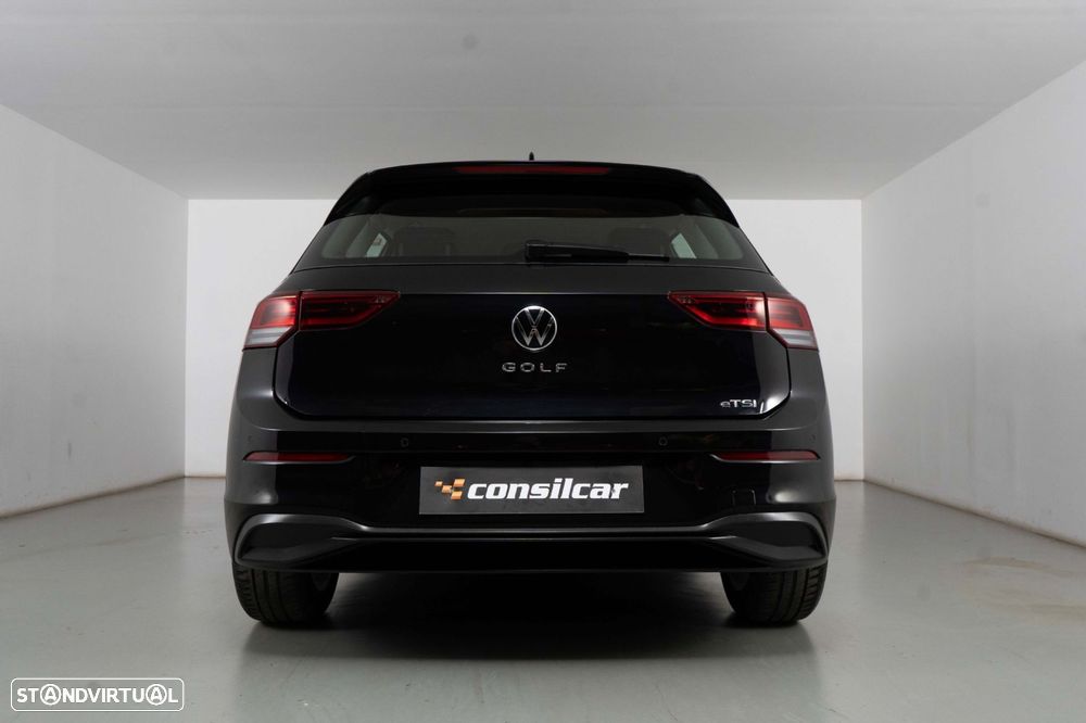 VW Golf 1.0 eTSI Life DSG - 5