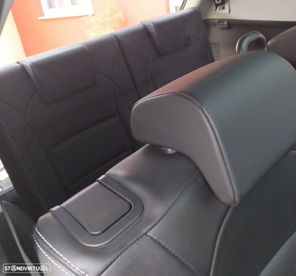 Nissan Qashqai +2 1.6 dCi Tekna Premium 18 - 34