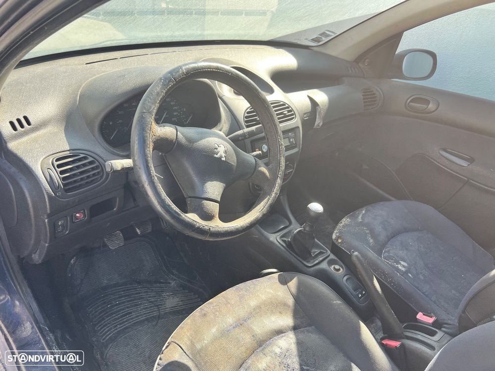 Peugeot 206 1.1 XR - 5