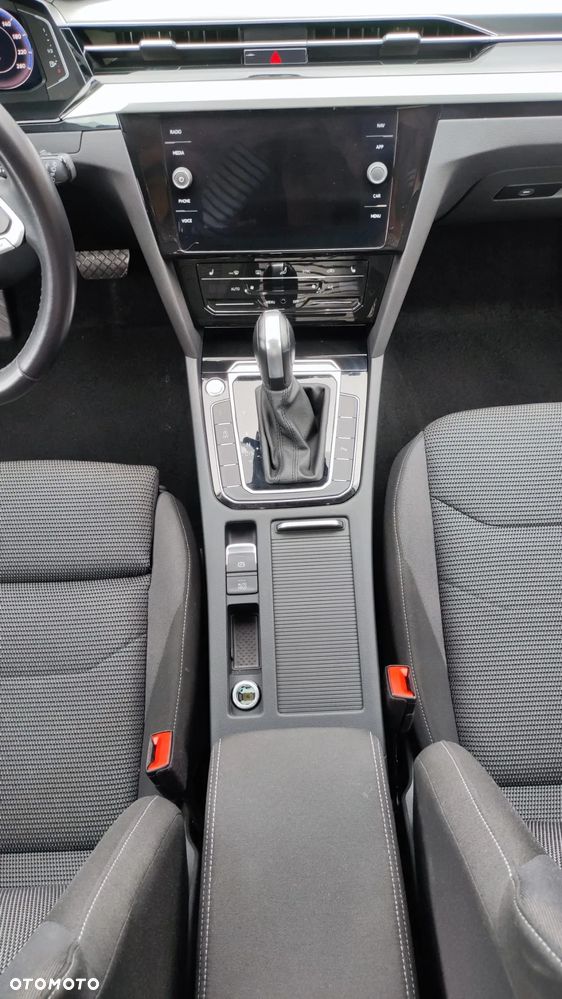 Volkswagen Arteon 2.0 TDI SCR DSG Elegance - 33