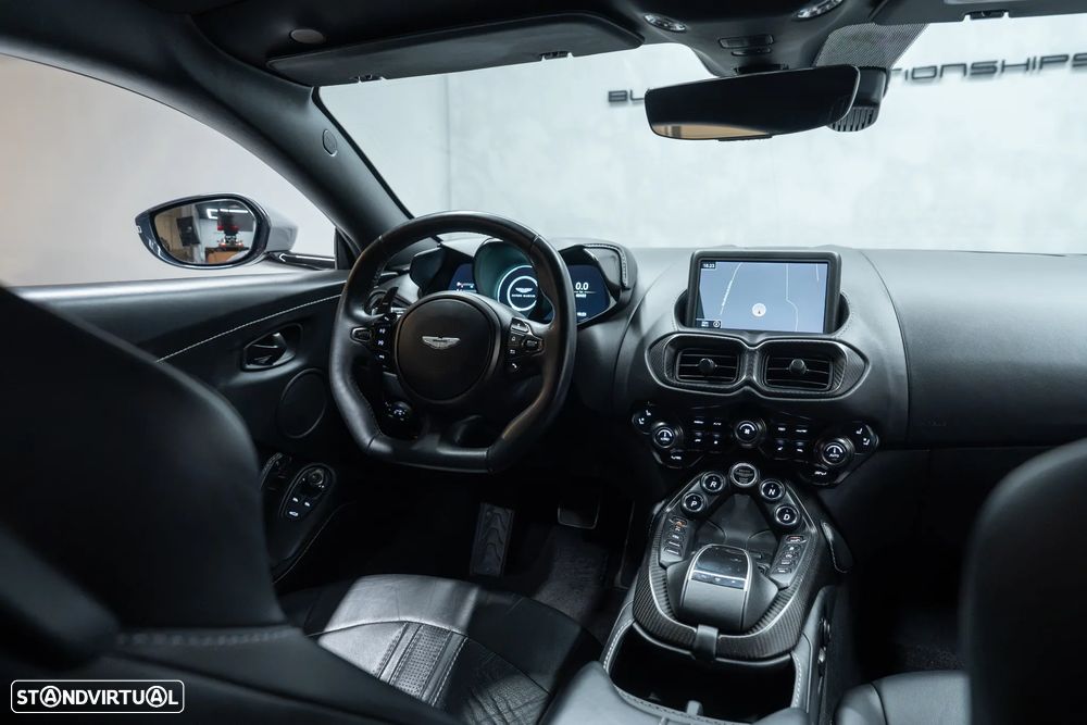 Aston Martin Vantage Coupe 4.0 Twin-Turbo V8 - 18