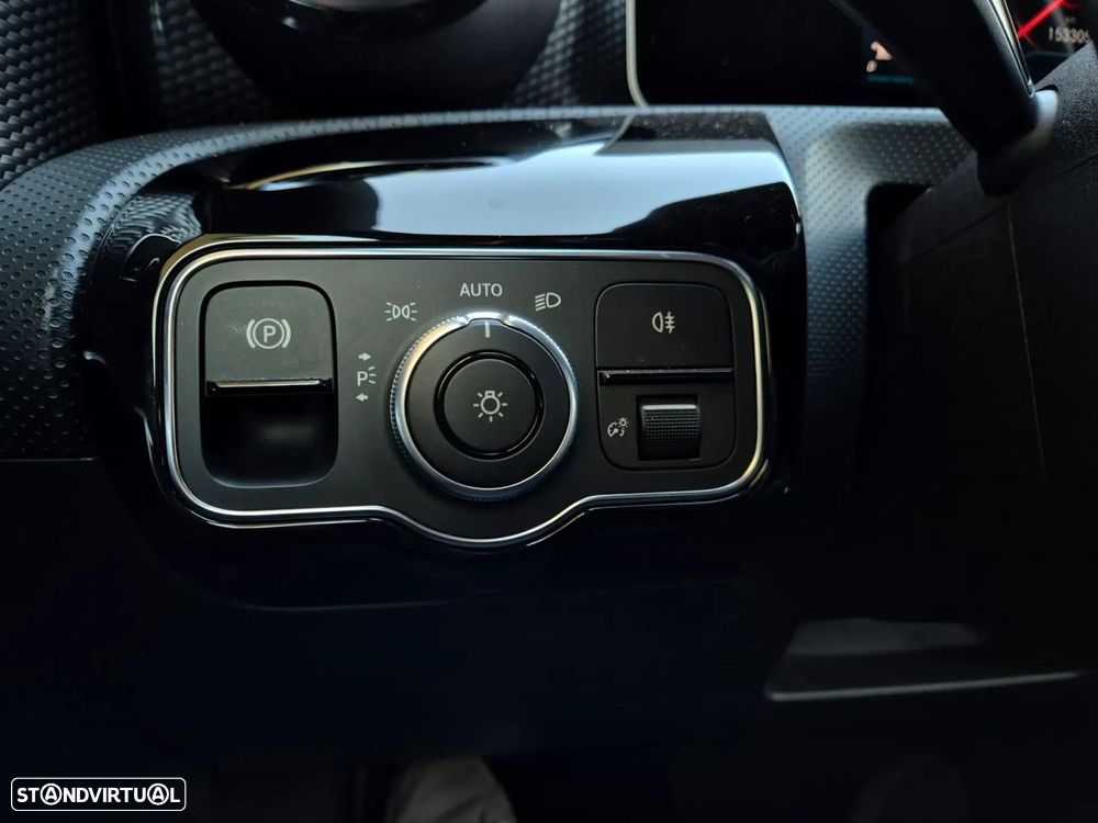 Mercedes-Benz A 180 - 28