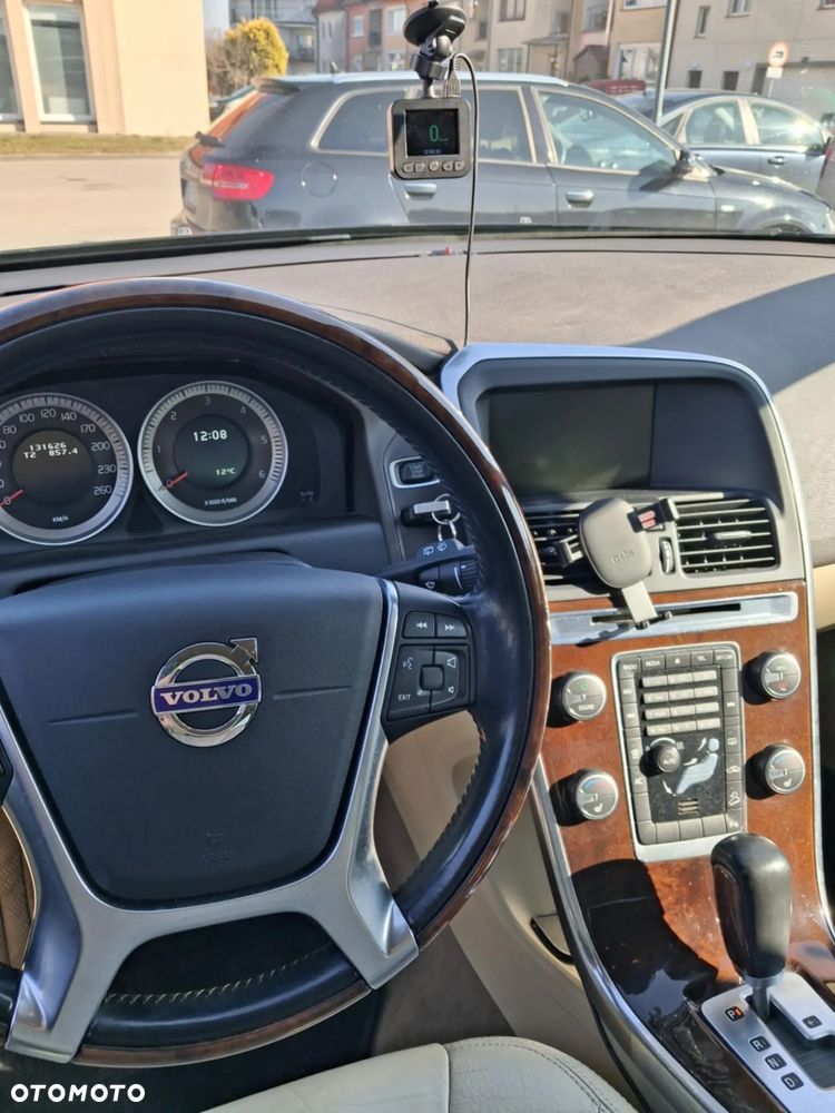 Volvo XC 60 - 18
