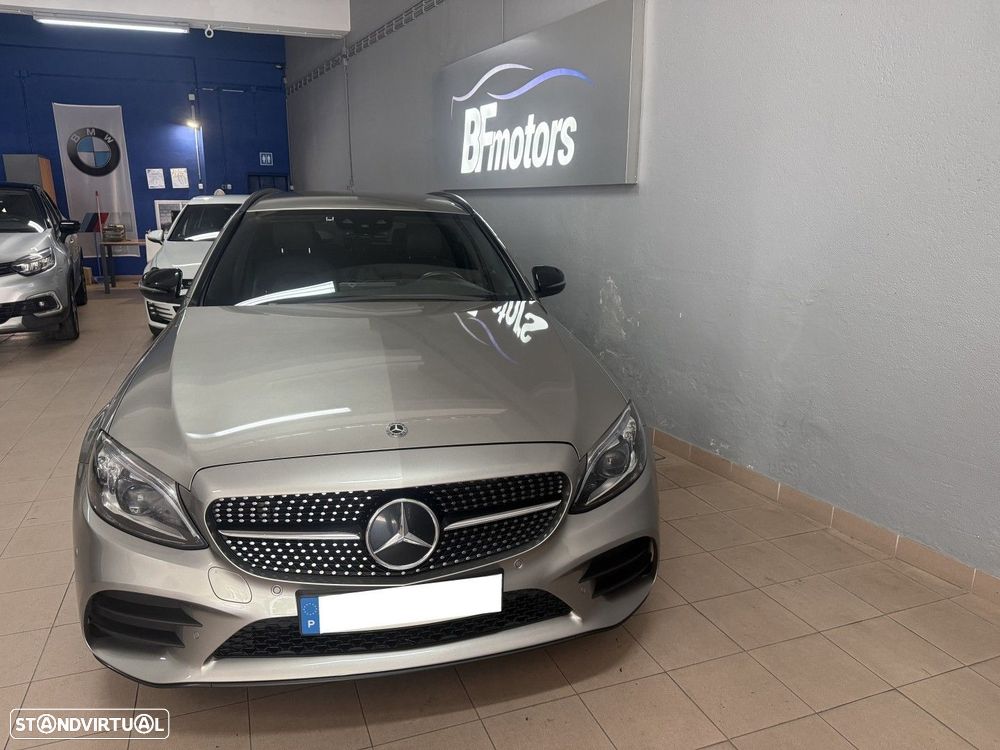 Mercedes-Benz C 300 de AMG Line - 4