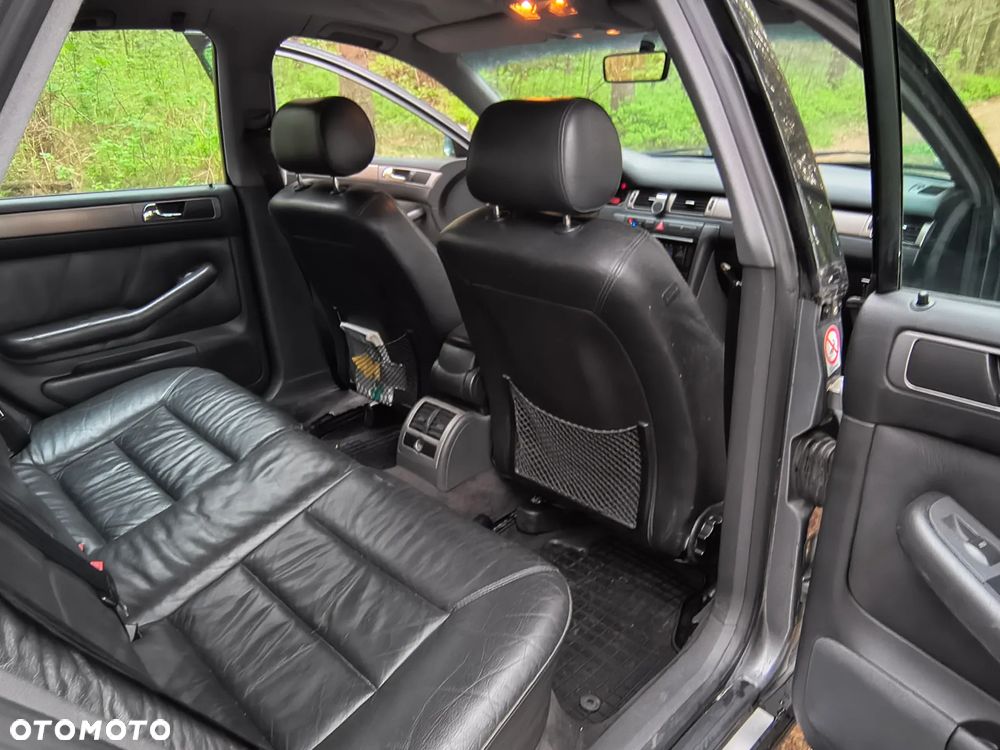 Audi A6 Limousine 2.4 - 4
