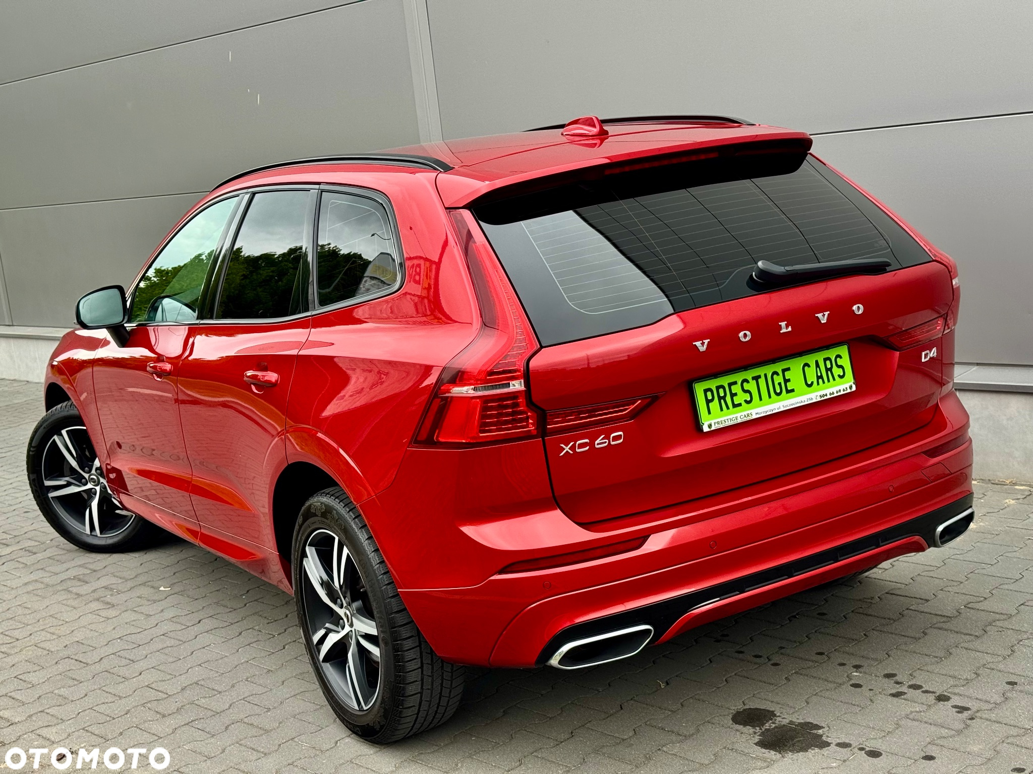 Volvo XC 60 D4 R-Design - 17