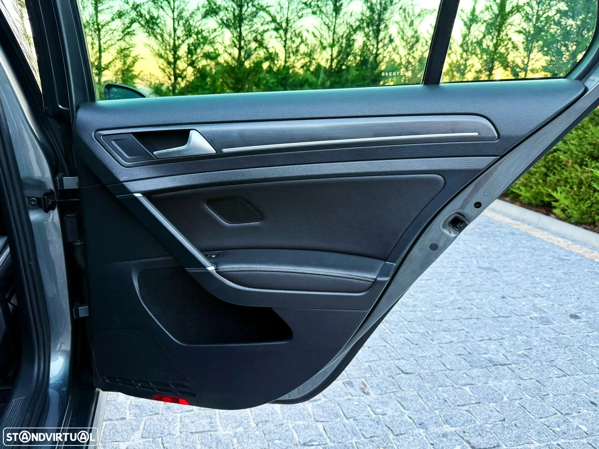 VW Golf 2.0 TDI GTD DSG - 26