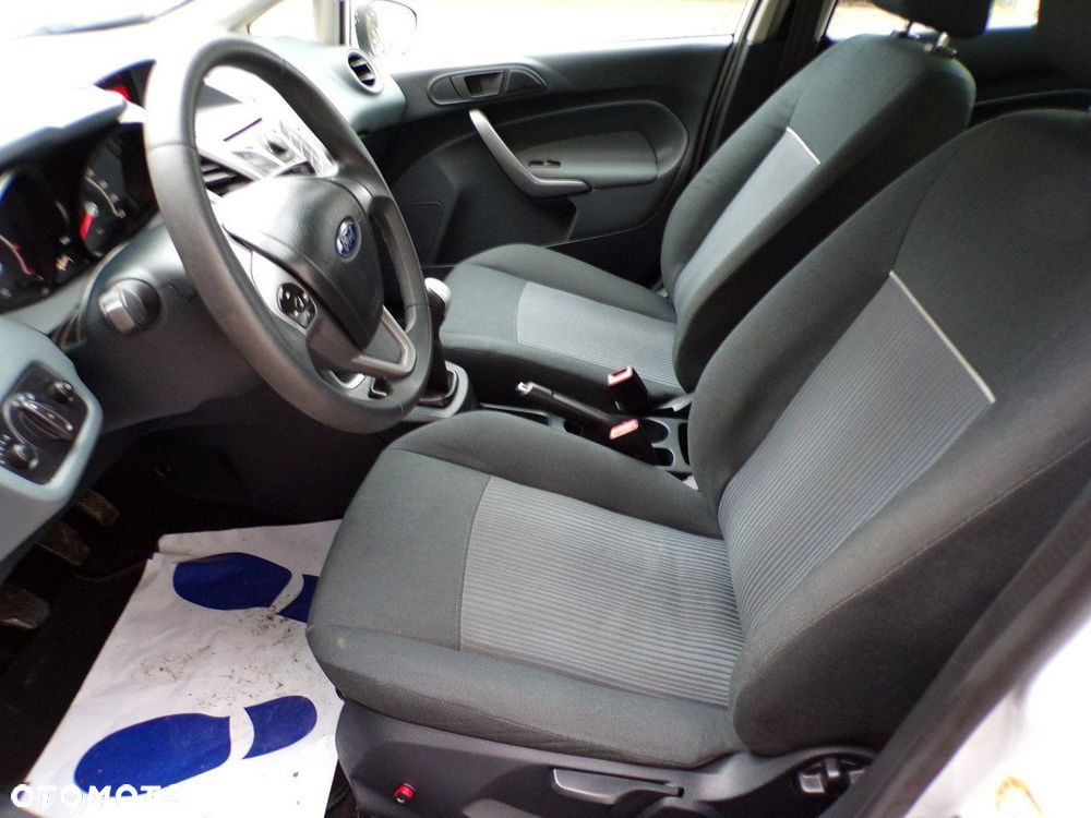 Ford Fiesta 1.25 Trend EU5 - 18