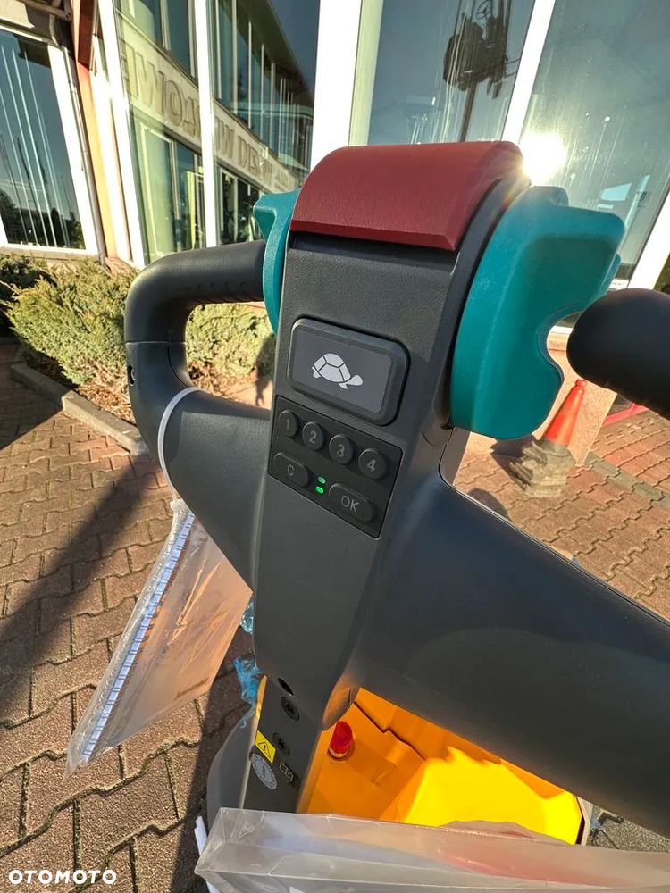 Jungheinrich AME18 - 3