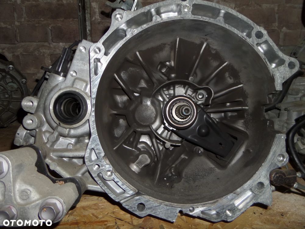 8760 Skrzynia biegów MAZDA 6 08-12 1.8 B - 4