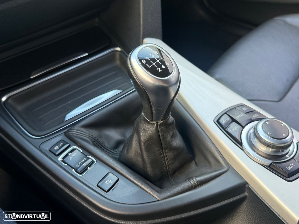 BMW 320 d Efficient Dynamics Edition Blue Perf. Luxury Line - 21