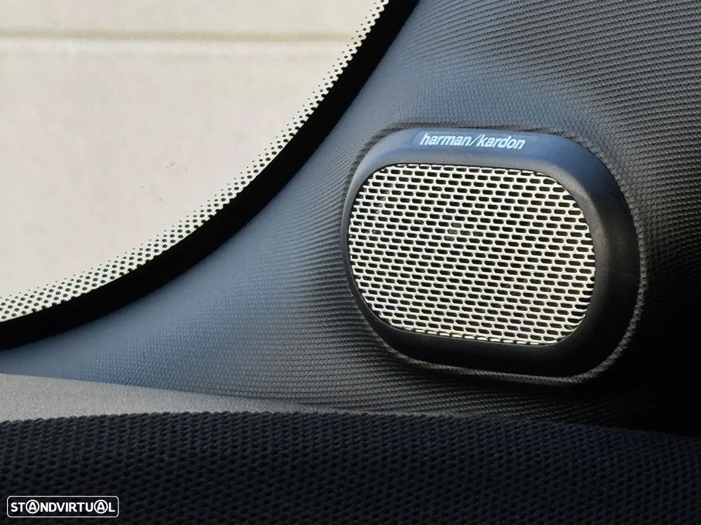 MINI 3 Portas Cooper C Classic M - 16