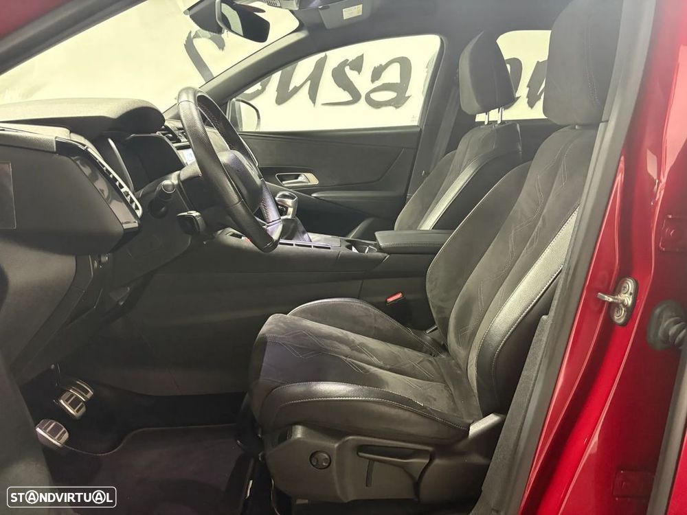 DS DS7 Crossback - 13
