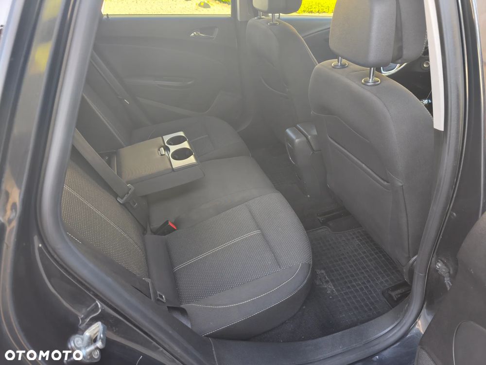 Opel Astra 2.0 CDTI Cosmo S&S - 19