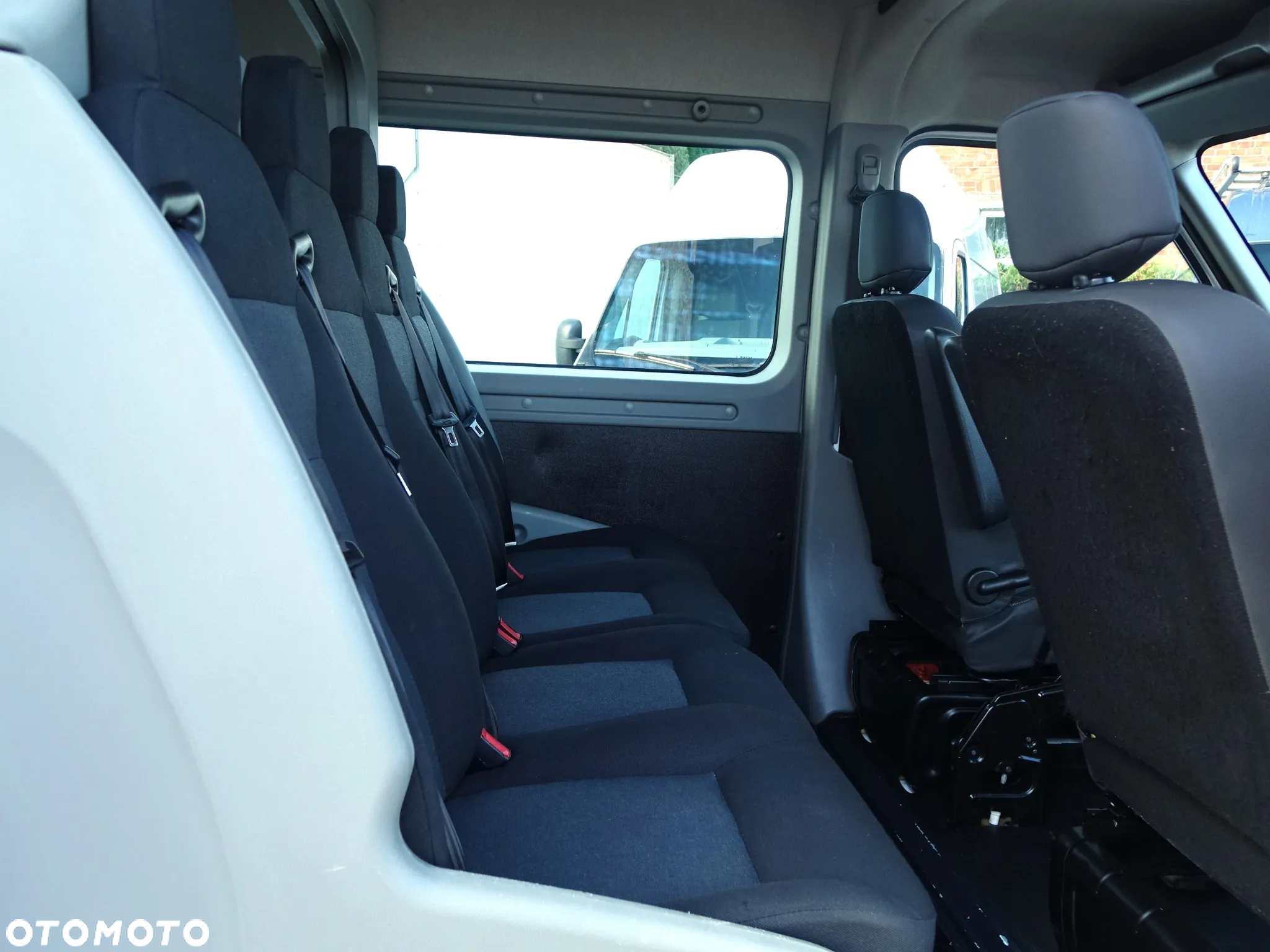 Renault Master IV 6-osobowy BRYGADÓWKA NA BLIŹNIAKU - 16