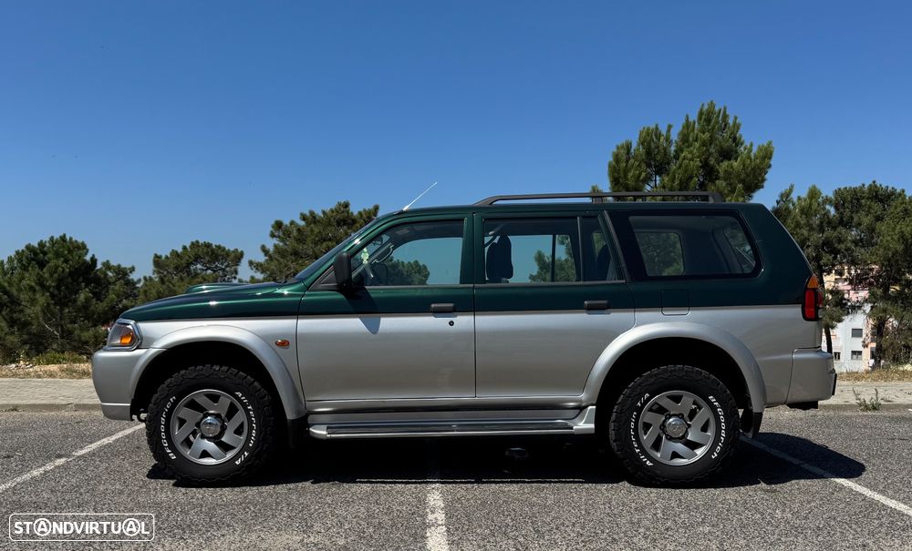Mitsubishi Pajero Sport 2.5 TD GLS - 4