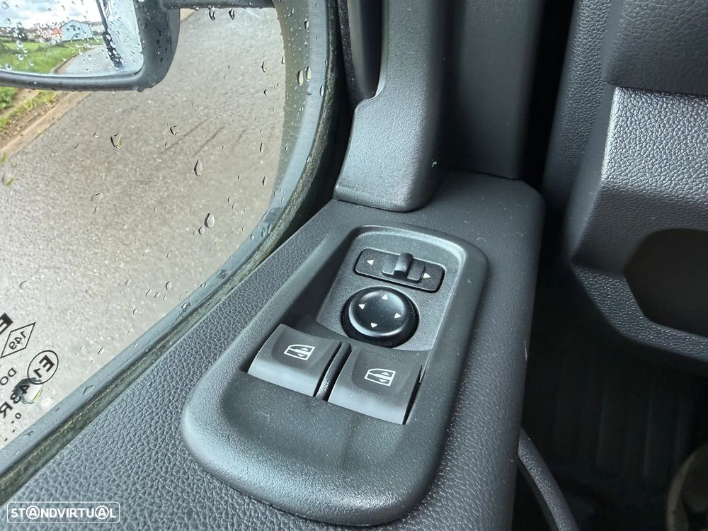 Renault Master 2.3 Dci SS C.Dupla 135 cv 7 Lug AC - 16