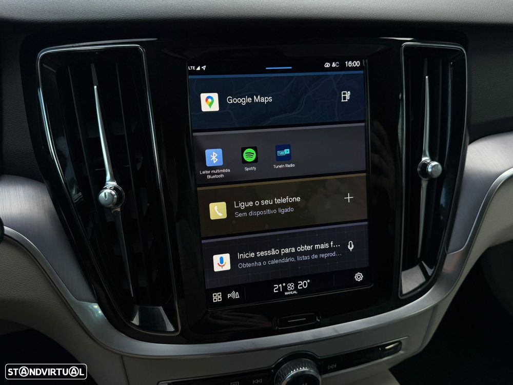 Volvo V60 2.0 T6 AWD TE Essential - 34