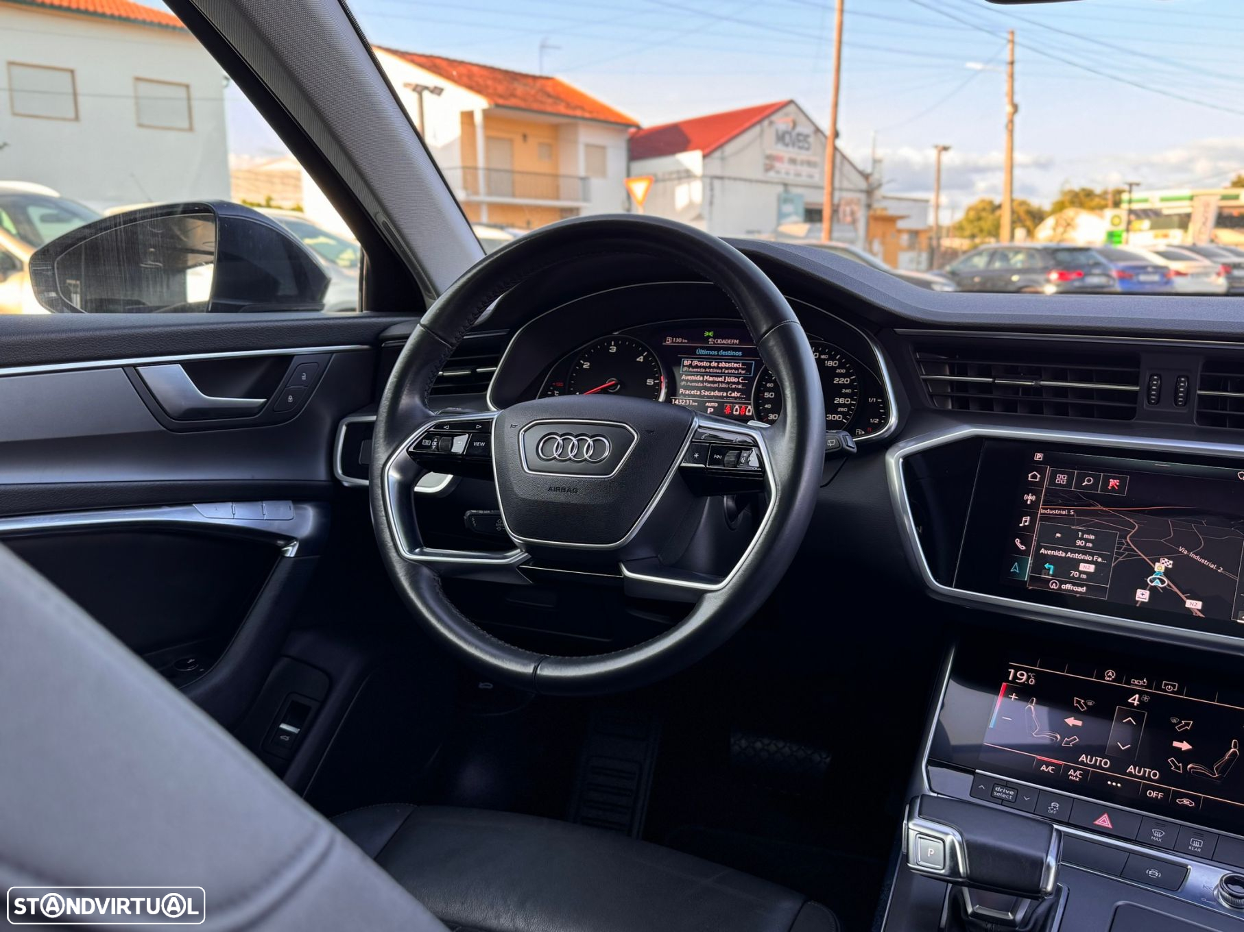 Audi A6 Avant 40 TDI Design S tronic - 13