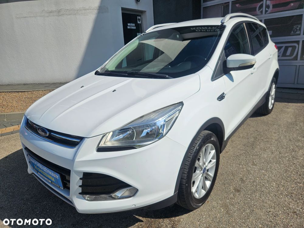 Ford Kuga 1.5 EcoBoost 2x4 Titanium - 5