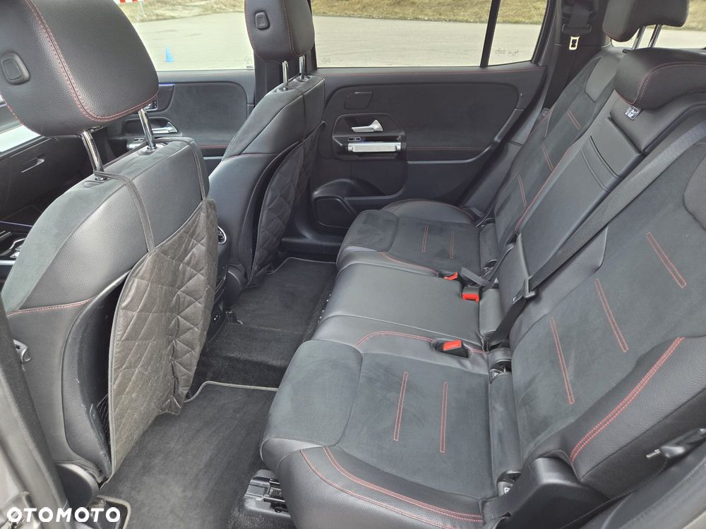 Mercedes-Benz GLB 220 d AMG Line 8G-DCT - 10