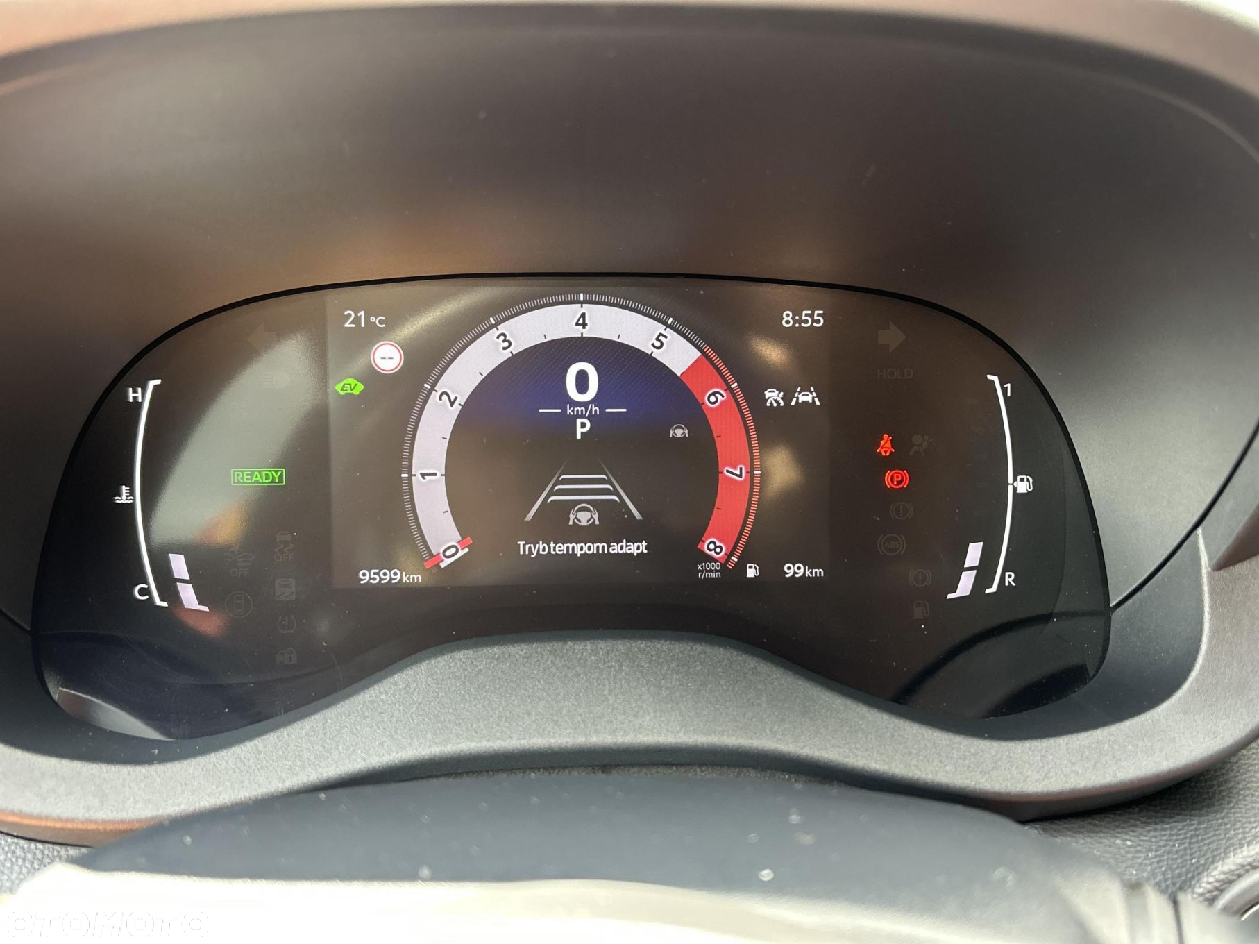 Toyota Yaris Cross - 18