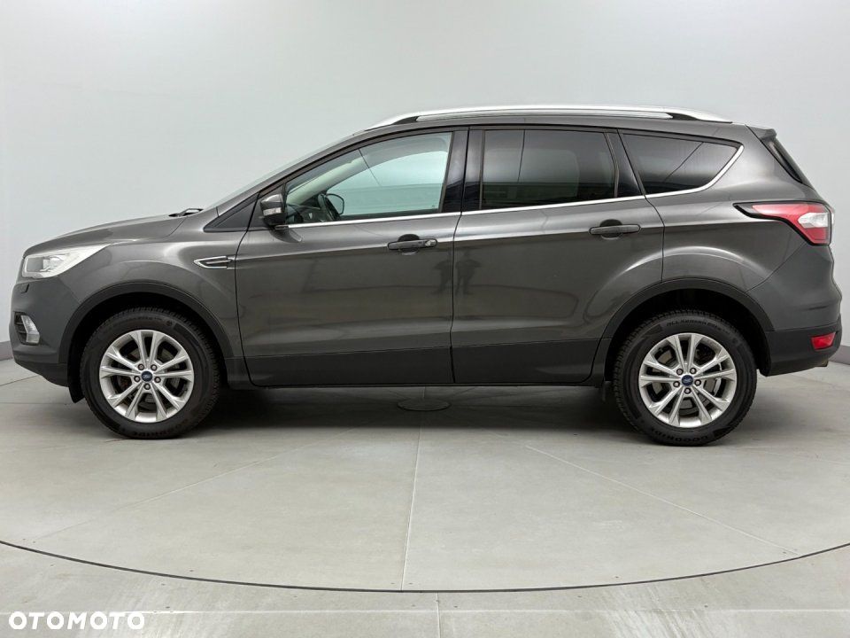 Ford Kuga - 2
