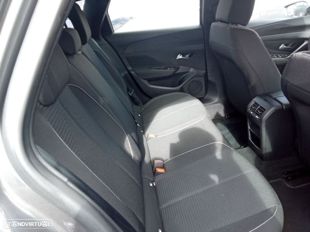 Peugeot 308 SW 1.5 BlueHDi Active - 23
