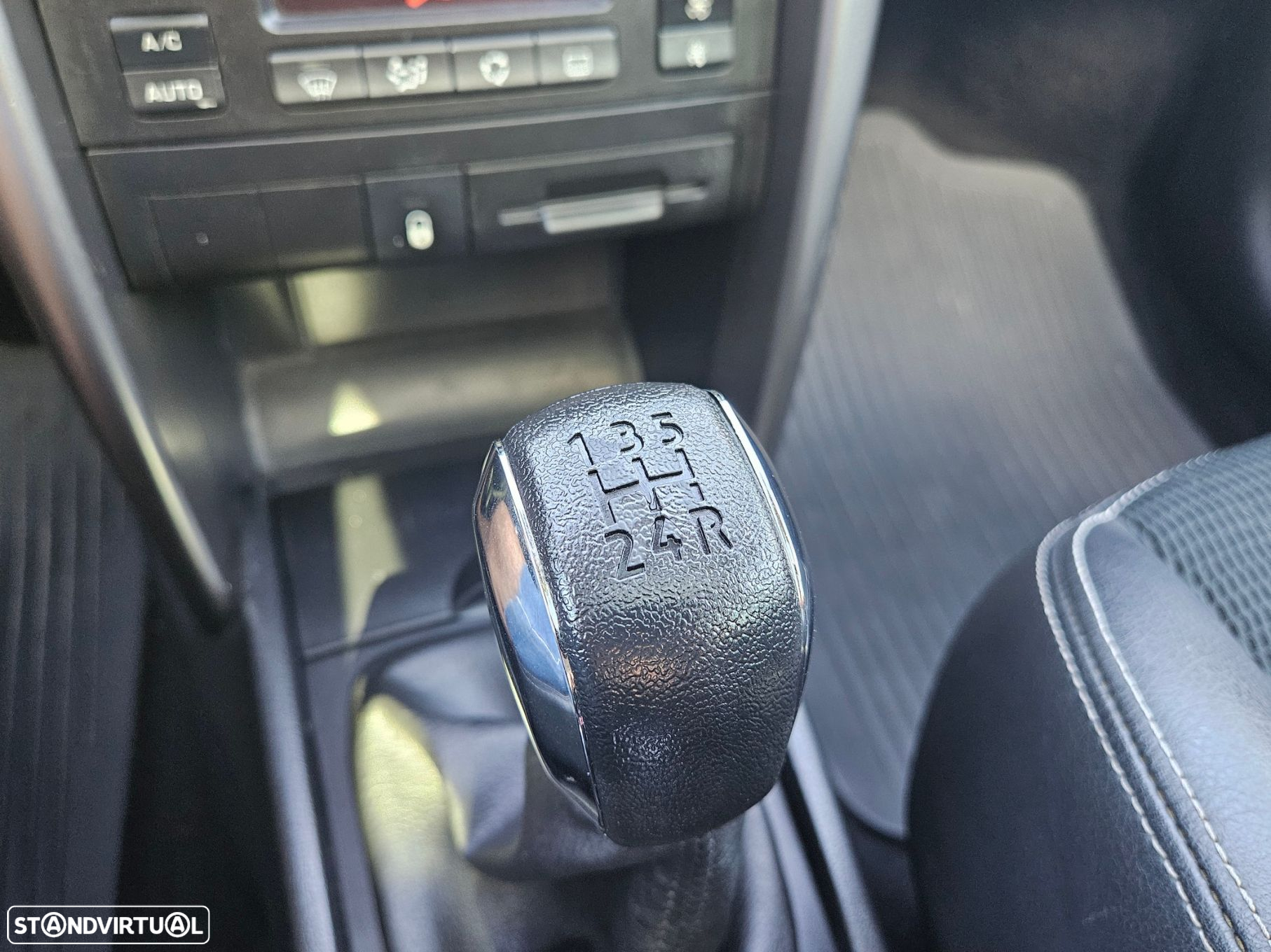 Peugeot 207 SW 1.6 HDi Outdoor - 21