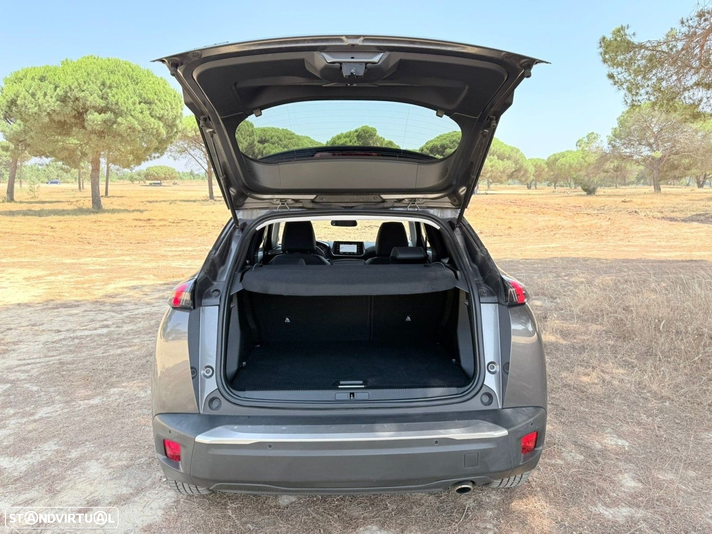 Peugeot 2008 1.5 BlueHDi Allure Pack - 14