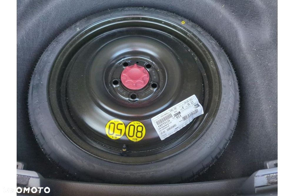 Toyota Corolla - 18