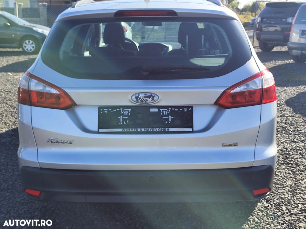 Ford Focus 1.6 TDCi DPF Champions Edition - 3
