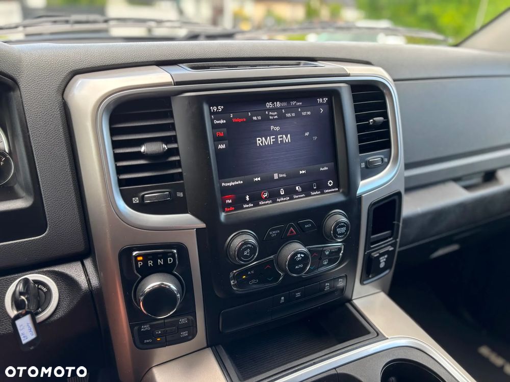 RAM 1500 - 25